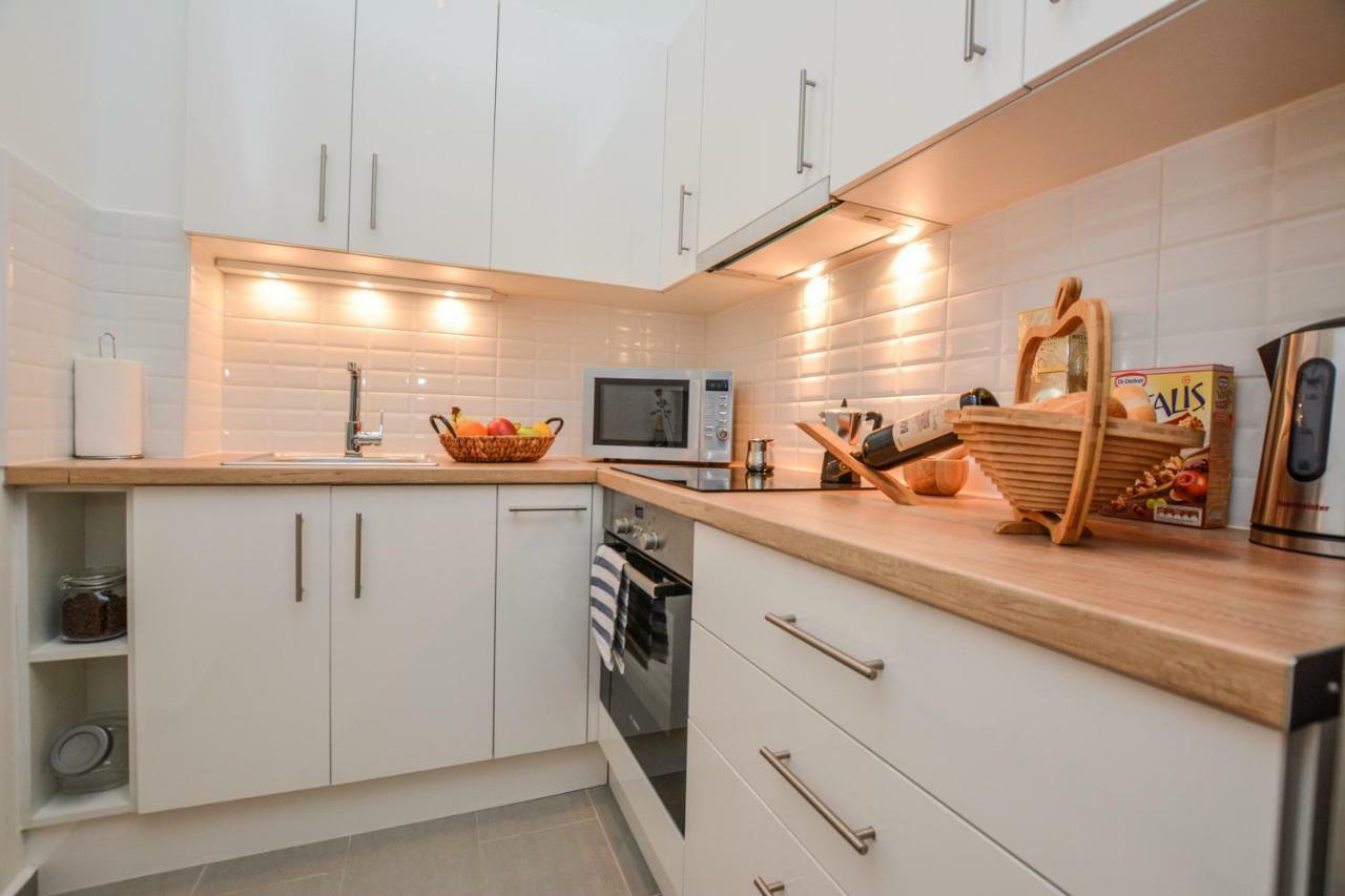 Timeless Apartment Budapest Bagian luar foto